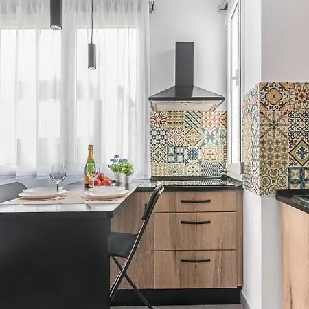 Open Sea Apartment